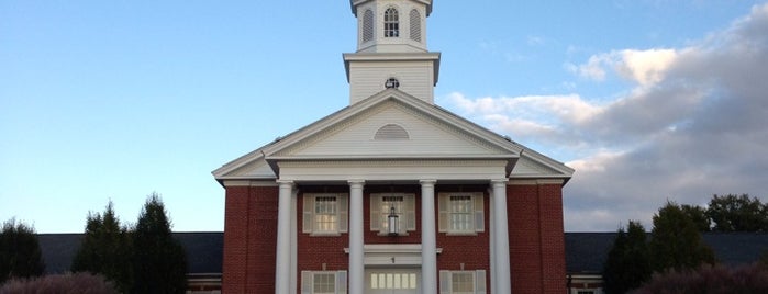 Carmel United Methodist Church is one of Tempat yang Disukai Jared.