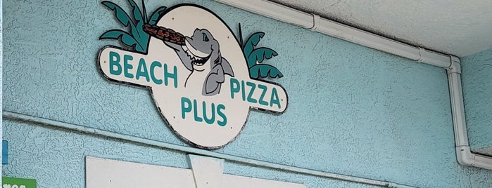 Beach Pizza is one of Orte, die John gefallen.