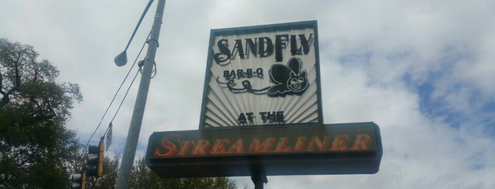 Sandfly BBQ is one of Le Sud.