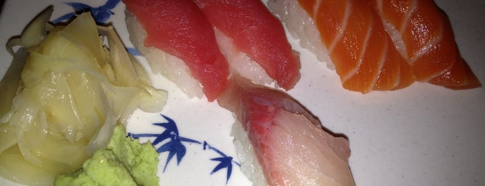 Sushi Mon is one of Japanese Restaurants.