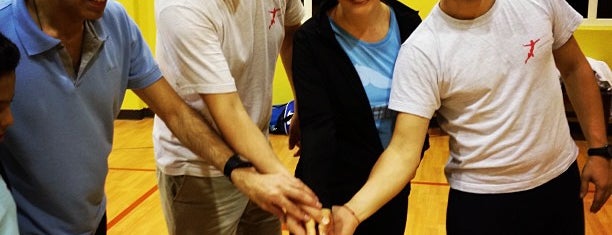MK Fencing Academy is one of Posti che sono piaciuti a Nadine.