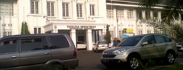 Universitas Indonesia is one of State University.
