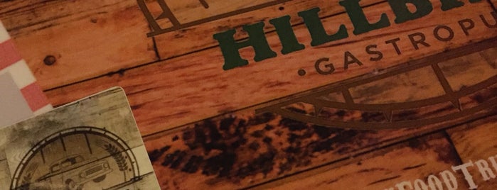 Hillbilly GastroPub is one of Lugares que visitei.
