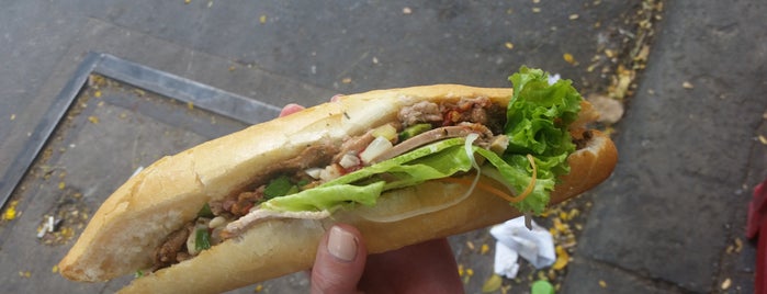 Bánh Mì Phượng is one of Lieux qui ont plu à Kris.