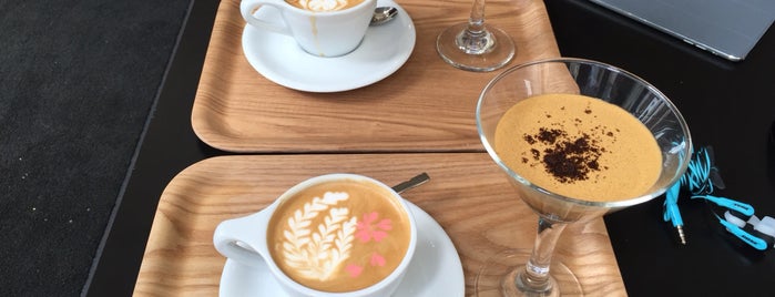 Ogawa Coffee Boston is one of Zoe : понравившиеся места.
