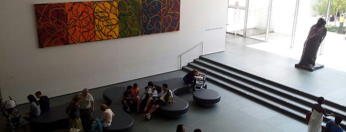 Museo de Arte Moderno (MoMA) is one of NYC—v3.