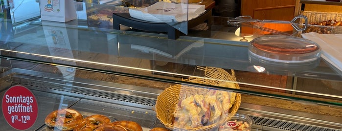 Bäckerei Laxgang is one of Zu besuchende Restaurants / Cafes / Bars.