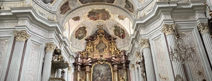 Iglesia de la Trinidad is one of Münchner Barock.