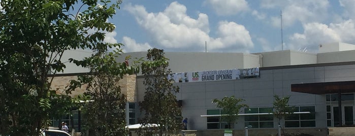 US Foods Distribution Center is one of Tempat yang Disukai Scott.