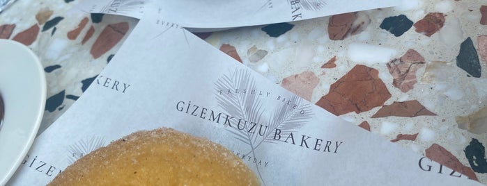 Gizem Kuzu Bakery & Cafe is one of İzmir deki mekanlar.
