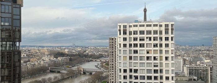 Hôtel Novotel Paris Tour Eiffel is one of France 2016.