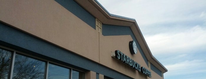 Starbucks is one of Locais curtidos por BigPhatPastor.