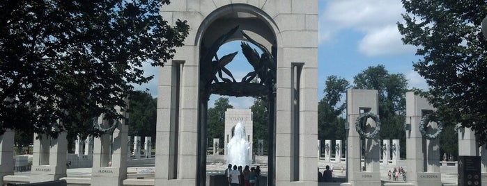 World War II Memorial is one of Washington D.C.