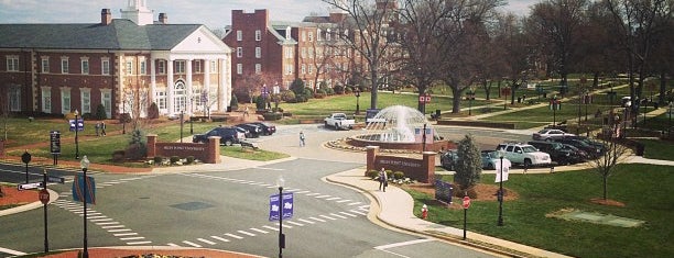 High Point University is one of Locais curtidos por Greg.