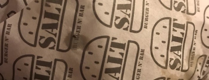 SALT Burger N’ Bar is one of Careca'nın Kaydettiği Mekanlar.