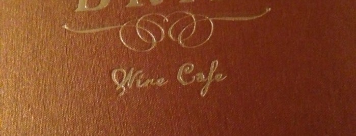 Brix Wine Café is one of สถานที่ที่ Josh ถูกใจ.