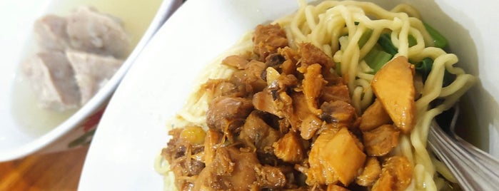 Mie Ayam Bakso “YUNUS” is one of Favorite Food.