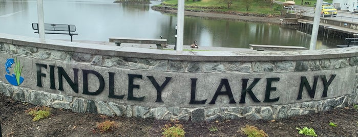 Findley Lake is one of สถานที่ที่บันทึกไว้ของ Lizzie.