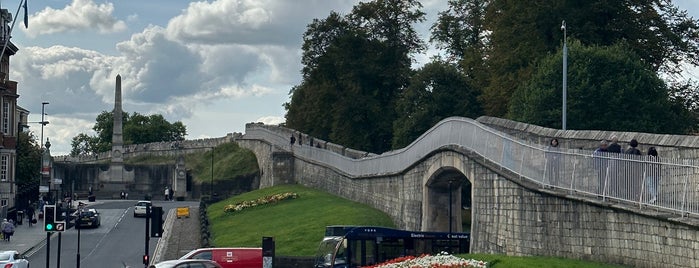 Roman Wall is one of York Tourist Attractions.