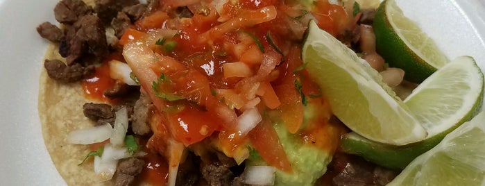 Albert's Mexican Food is one of Lugares favoritos de Jamie.