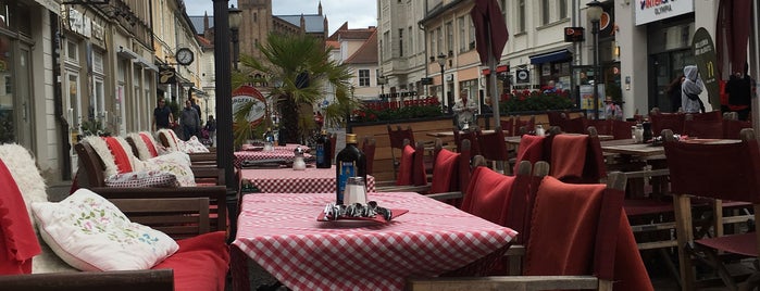 Pfeffer und Salz is one of Bars, Cafés & Restaurants.