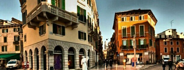 Via Mazzini is one of {Verona for a day}.