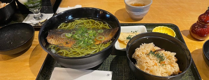 Itohkyuemon is one of 甘味.