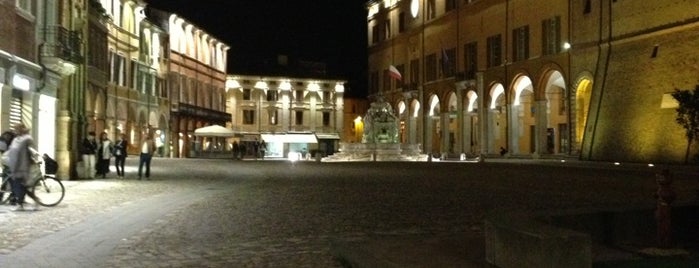 Piazza del Popolo is one of Albergo, B&B, Hotel a Cesena.