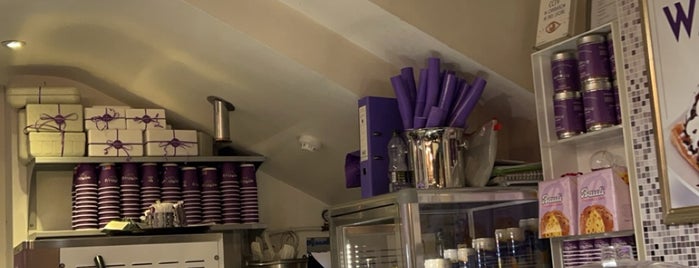 Morelli's Gelato is one of London breakfast & coffee shops.