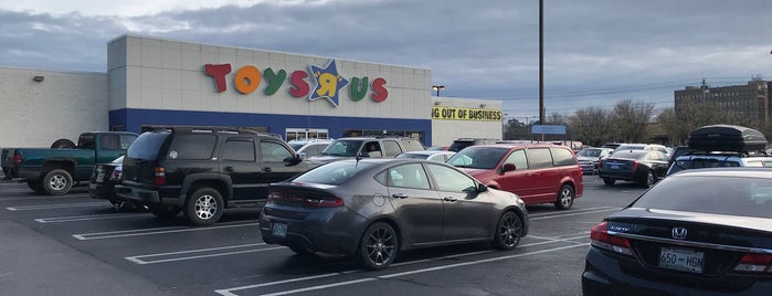 Toys"R"Us is one of My home town.