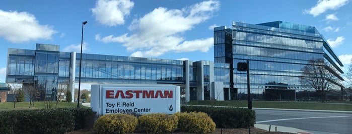 Eastman Chemical Company - Corporate Business Center is one of Tempat yang Disukai Harry.