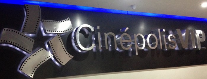 Cinépolis is one of Mariaさんのお気に入りスポット.