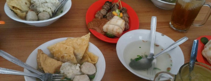 Bakso Bakar Putra Arema is one of Favorite Food.