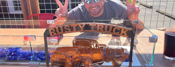 Rusty Truck Brewing is one of Oregon Brewpubs.