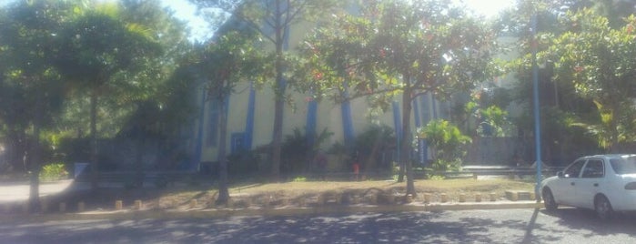 Universidad Nacional Autónoma de Honduras (UNAH) is one of Tegucigalpa.