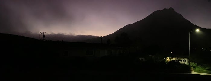 Bishop Peak is one of Orte, die Jay gefallen.