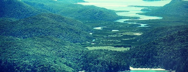 Whitsunday Islands National Park is one of Brisbane.