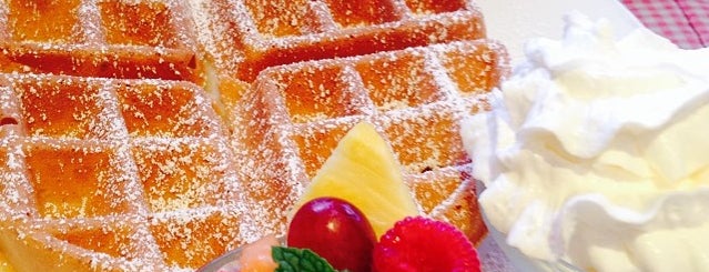 Toast Bakery & Café is one of SoCal Foodie.