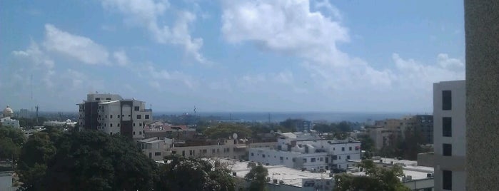 Sede Central Dirección General de Impuestos Internos (DGII) is one of WiFi Places in Santo Domingo.