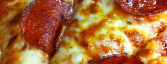 Freshslice Pizza is one of Tidbits Surrey.