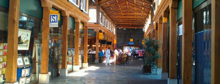 Mercado del Este is one of Cantabria.