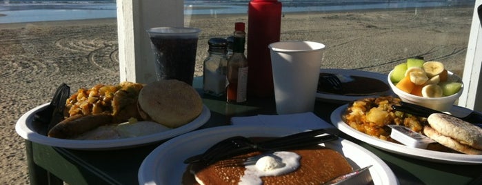 Kono's Surf Club Cafe is one of Iconic Local Breakfasts.
