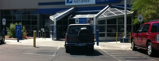 US Post Office is one of Lieux qui ont plu à Tiona.