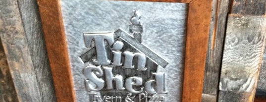 Tin Shed Tavern & Pizza is one of Posti che sono piaciuti a Jeremy.