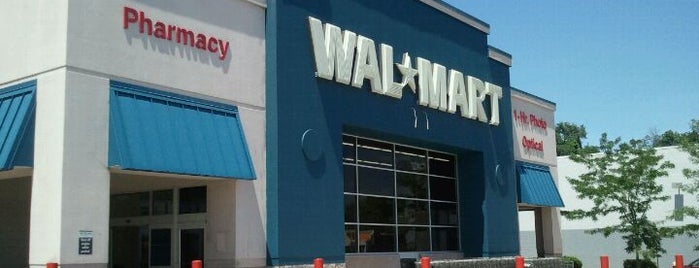 Walmart is one of Lugares favoritos de Terri.