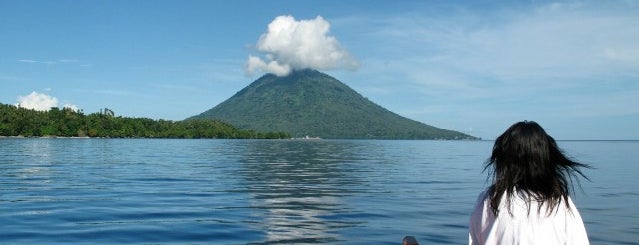 Pulau Manado Tua is one of Dive spots.