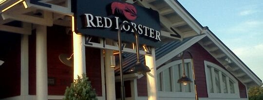 Red Lobster is one of The 13 Best Places for Stuffed Mushrooms in Columbus.