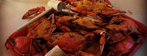 Lazy Susan's Hot Fat Crabs is one of "True Blue" - Serving Local Maryland Crab.