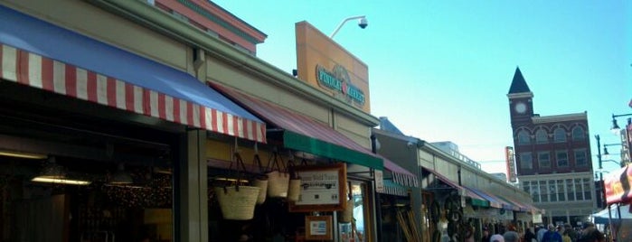 Findlay Market is one of Food.