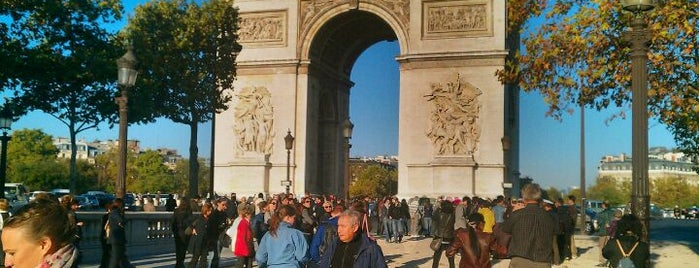 Arc de Triomphe is one of Must-See Attractions in Paris.
